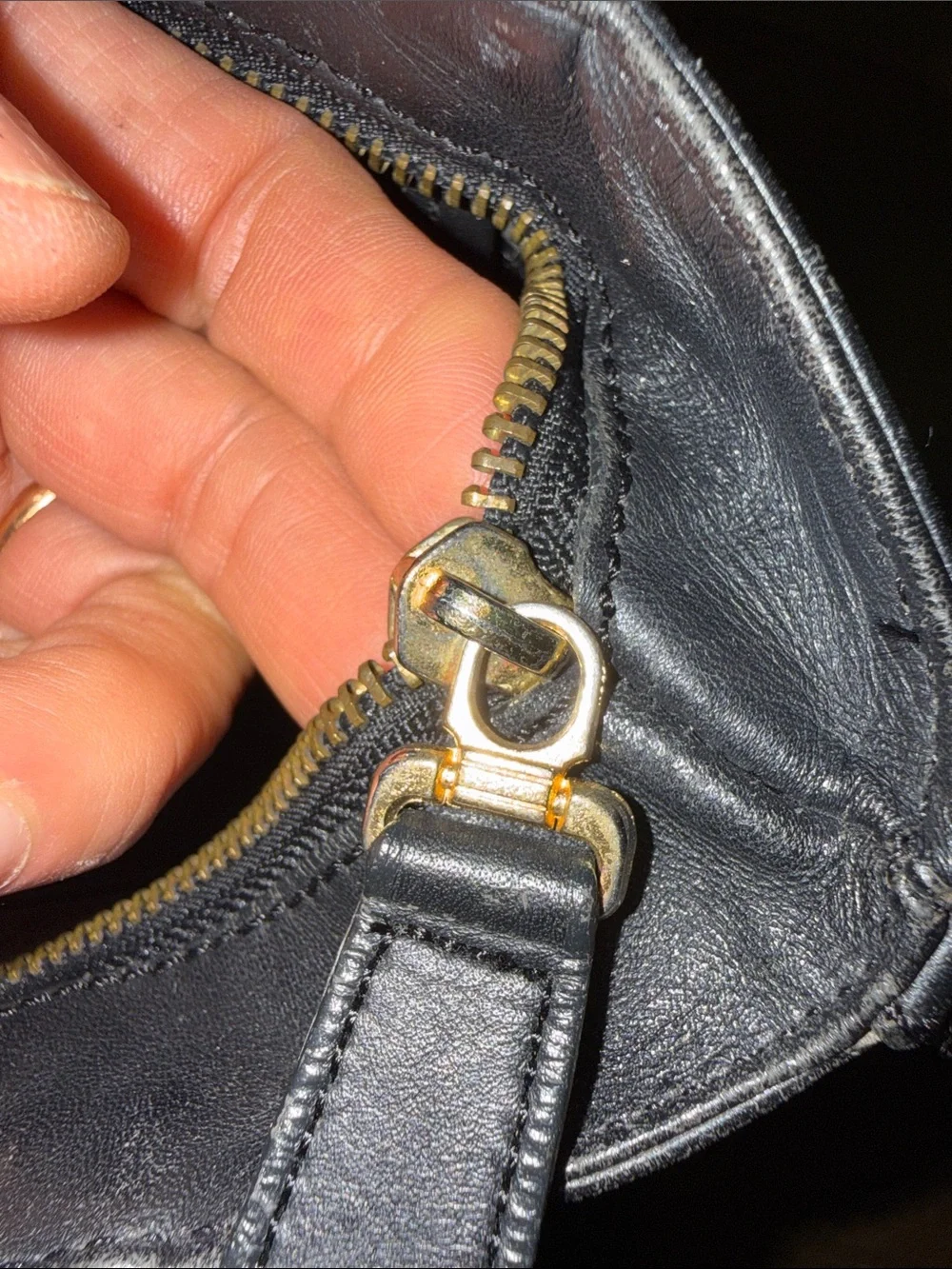 Coach classic shoulder